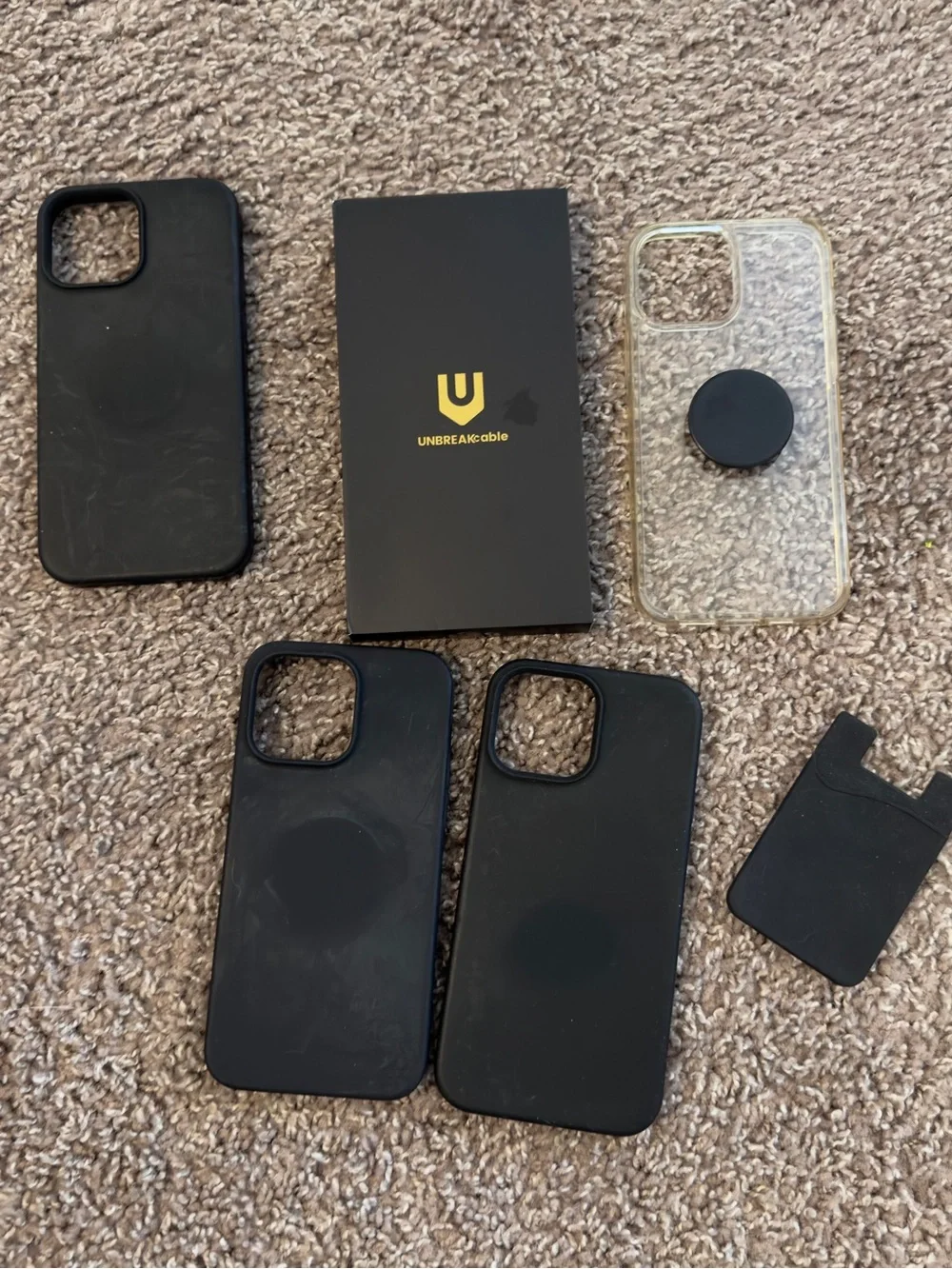 iPhone 13 Pro Max phone cases and privacy screen protector